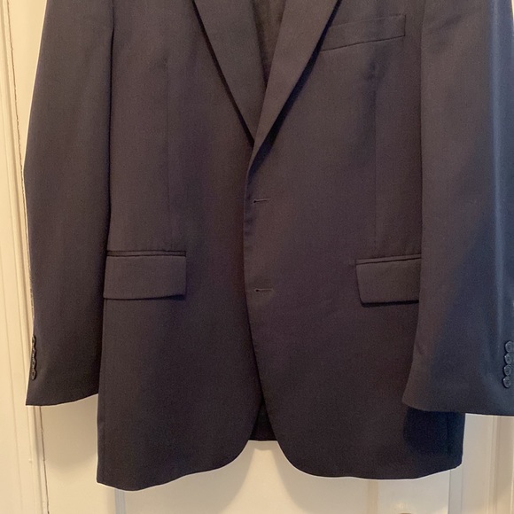Jos A Bank Navy Blue Blazer - 44R - Picture 2 of 7